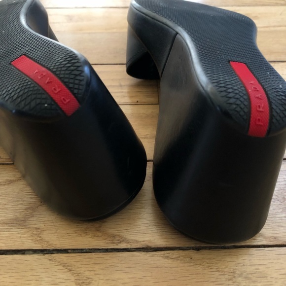 Prada vintage ladies wedges size 37.5 - Picture 7 of 7